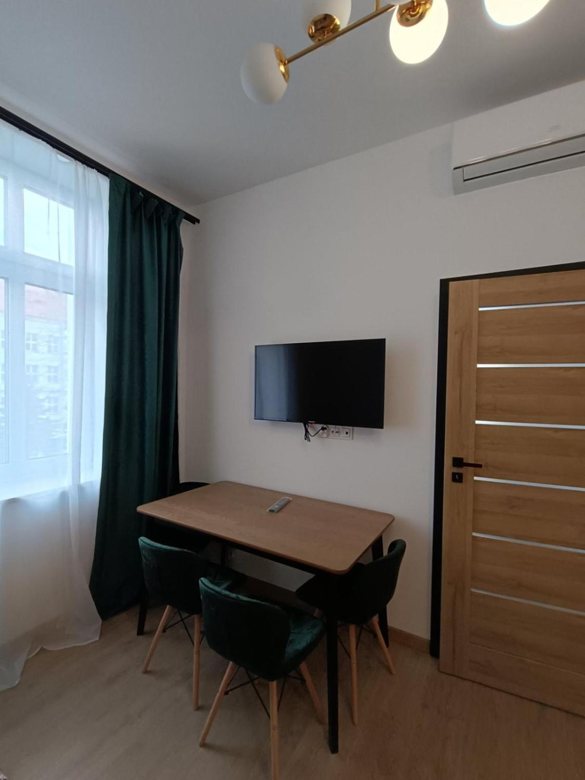 Mh Apartment Rzeszów Exterior foto